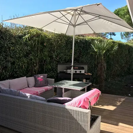 Hébergement de vacances Nikkita *
